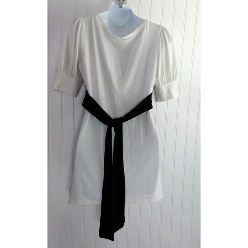 Women's Top Daytrip Y2K Velvet Empire Waist Sz M Black Purple Floral  White SS - Picture 4 of 6